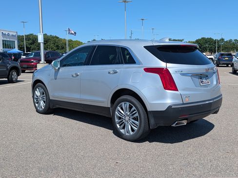 Used 2017 Cadillac XT5 Premium Luxury AWD/4WD image 3