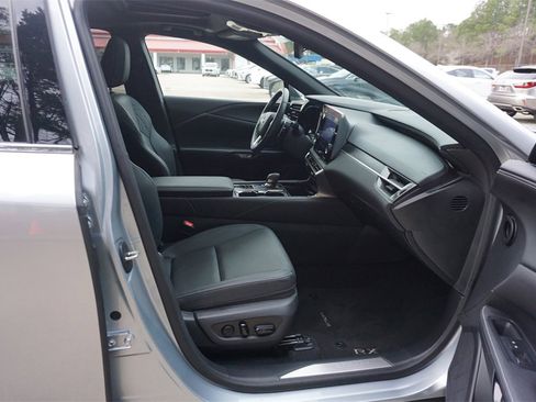 Used 2024 Lexus RX 350 Premium w/ Accessory Package (Z1) image 19