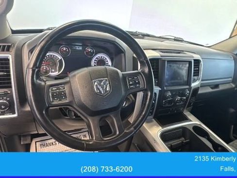 Used 2019 RAM 1500 Classic SLT w/ Black Appearance Group AWD/4WD image 11