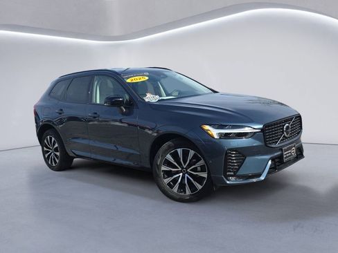 Used 2025 Volvo XC60 B5 Plus w/ Protection Package Premier image 2