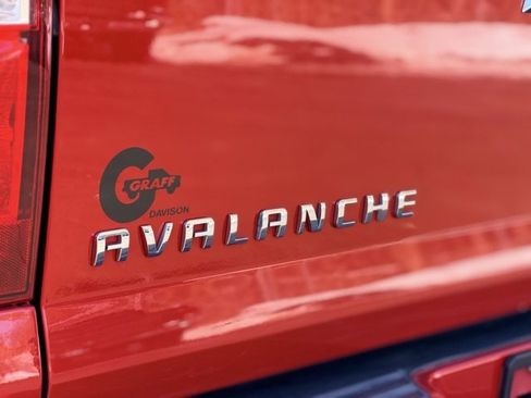 Used 2012 Chevrolet Avalanche LT image 26