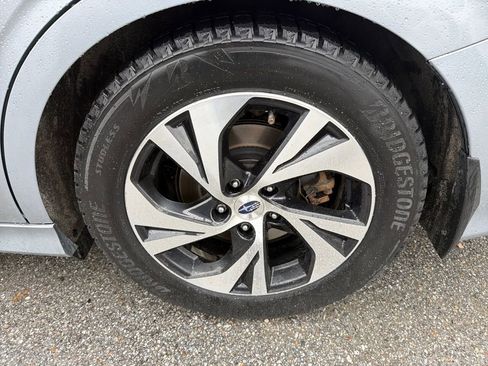 Certified 2024 Subaru Legacy Premium AWD/4WD image 10