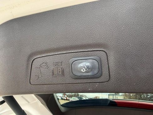 Used 2018 Lincoln MKC Select w/ Select Plus Package image 15