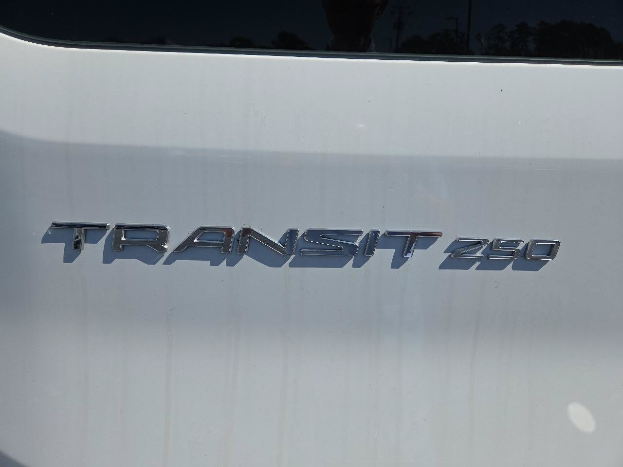 Used 2025 Ford Transit 250 Low Roof w/ Exterior Upgrade Package RWD image 7
