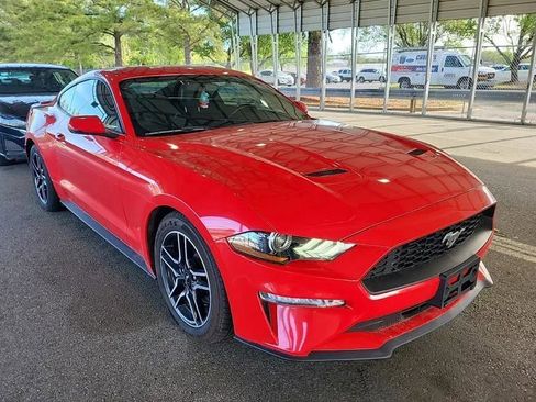 Used 2020 Ford Mustang Premium image 2