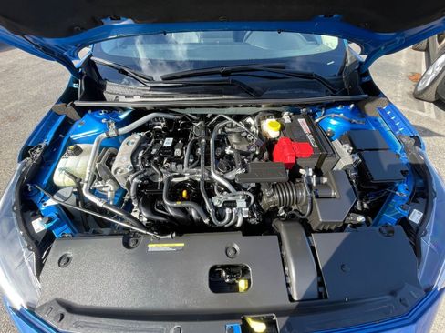 Used 2025 Nissan Sentra SV image 32