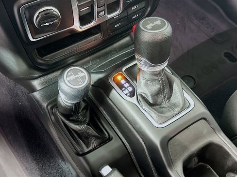 Used 2023 Jeep Wrangler Unlimited w/ Cold Weather Group image 23