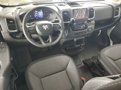Used 2024 RAM ProMaster 2500 w/ Quick Order Package 22G SLT image 15
