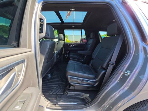 Used 2022 Chevrolet Tahoe LT AWD/4WD image 25