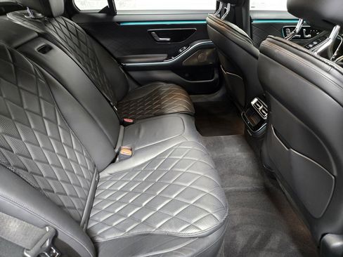 Used 2022 Mercedes-Benz S 580 4MATIC Sedan image 42