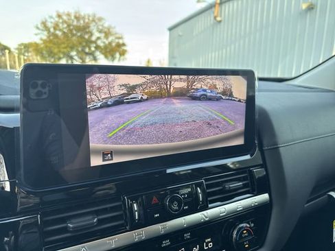 New 2026 Nissan Pathfinder SV image 22