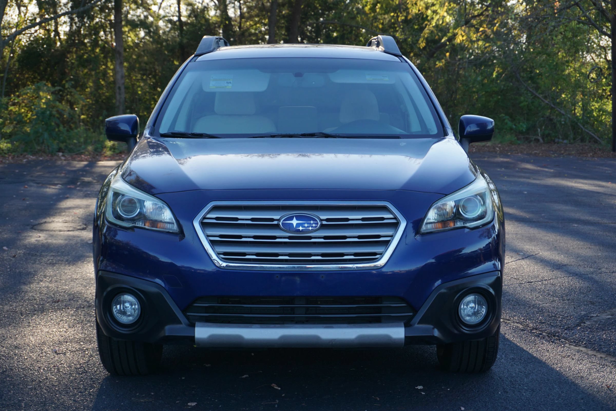 Used 2015 Subaru Outback 2.5i Premium AWD/4WD image 2