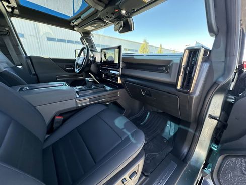 Used 2024 GMC Hummer EV 3X AWD/4WD image 30