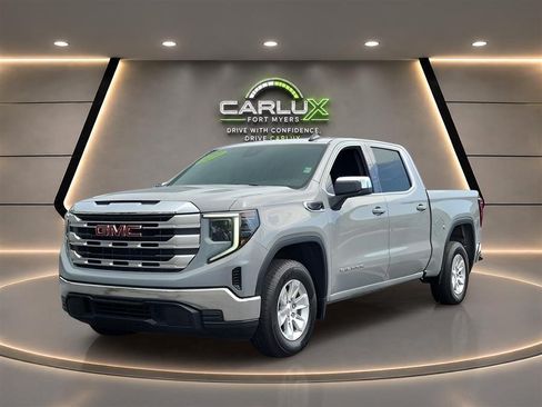 Used 2024 GMC Sierra 1500 SLE RWD image 2