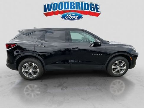 Used 2024 Chevrolet Blazer LT image 4