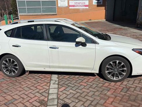 Used 2020 Subaru Impreza 2.0i Limited image 7