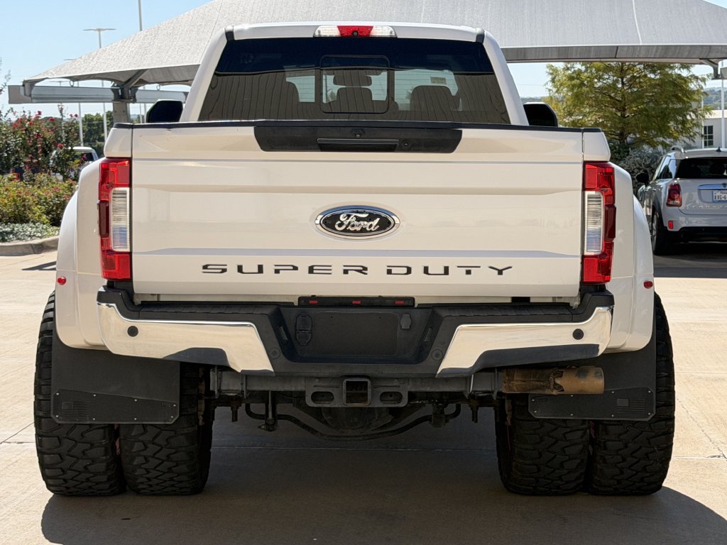 Used 2017 Ford F350 Lariat w/ Lariat Ultimate Package AWD/4WD image 5