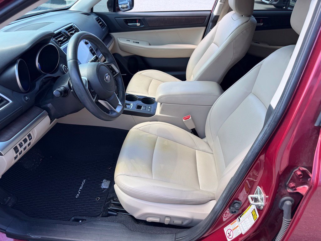 Used 2018 Subaru Outback 3.6R Limited AWD/4WD image 22