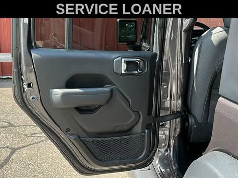 Used 2025 Jeep Wrangler Unlimited Sport AWD/4WD image 21