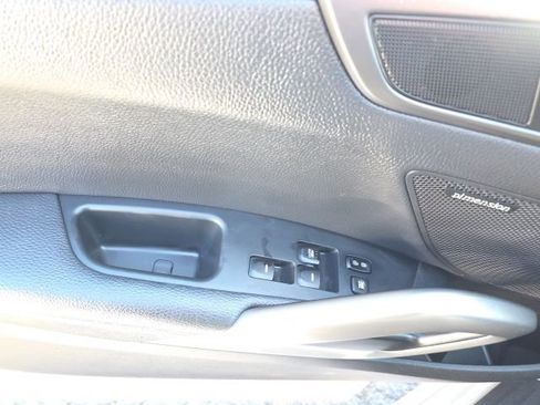 Used 2016 Hyundai Veloster Turbo image 10