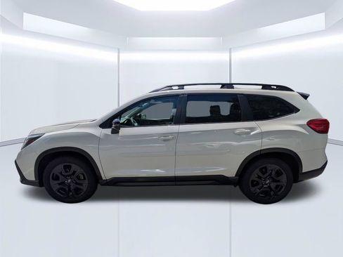 Used 2023 Subaru Ascent Onyx Edition AWD/4WD image 7