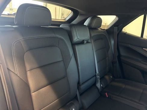 New 2025 Chevrolet Blazer EV LT image 32