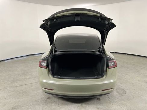 Used 2022 Tesla Model 3 Performance image 26