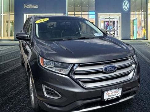 Used 2016 Ford Edge SEL w/ Equipment Group 201A AWD/4WD image 10