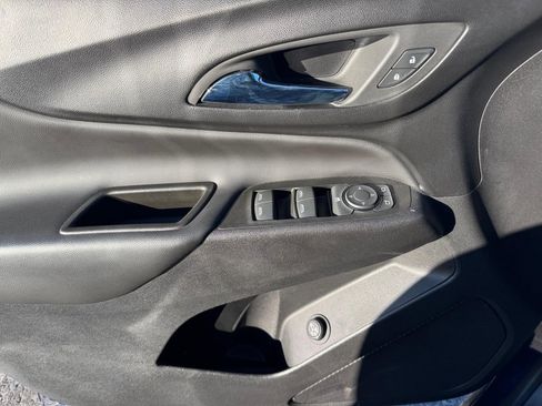 Certified 2022 Chevrolet Equinox LT image 13