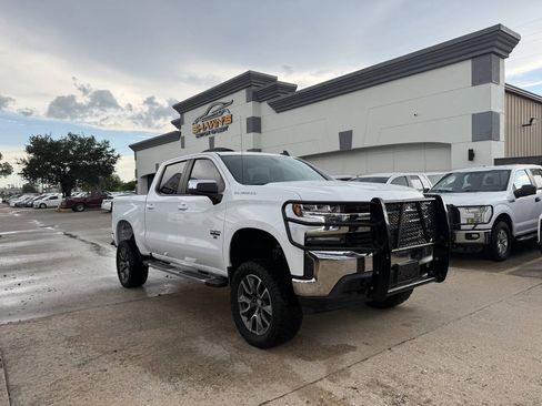 Used 2021 Chevrolet Silverado 1500 LT RWD image 42