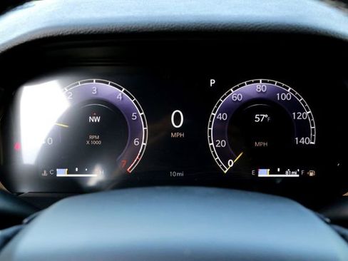 New 2025 Jeep Grand Cherokee L Laredo image 12