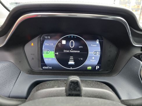 Used 2022 Chevrolet Bolt EUV Premier w/ Sun & Sound Package image 15