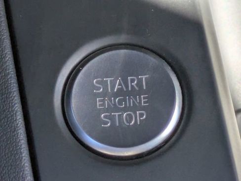 Used 2024 Audi A4 2.0T Premium Plus image 25