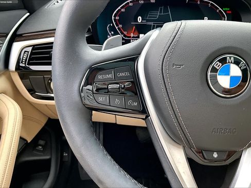 Used 2023 BMW 530i w/ Premium Package RWD image 25