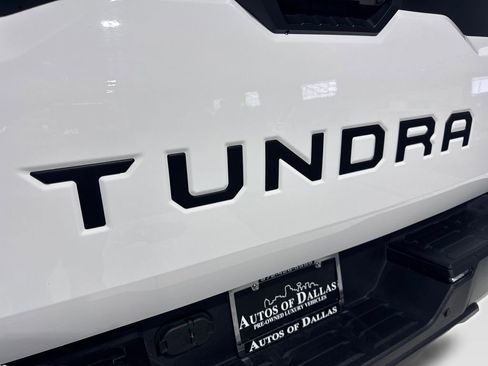 Used 2024 Toyota Tundra SR5 w/ SR5 Convenience Package AWD/4WD image 21