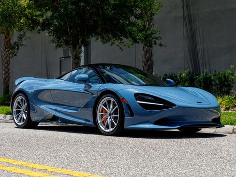 New 2027 McLaren 750S RWD image 6