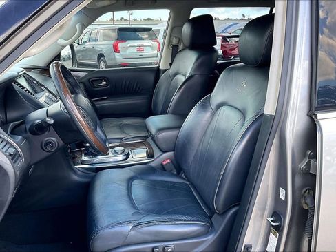 Used 2012 INFINITI QX56 4WD w/ Deluxe Touring Pkg image 18