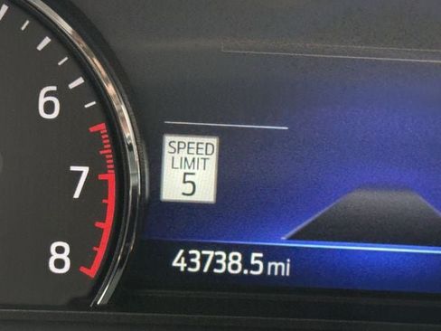 Used 2021 Ford Explorer Limited w/ Hybrid Equipment Group 310A AWD/4WD image 16