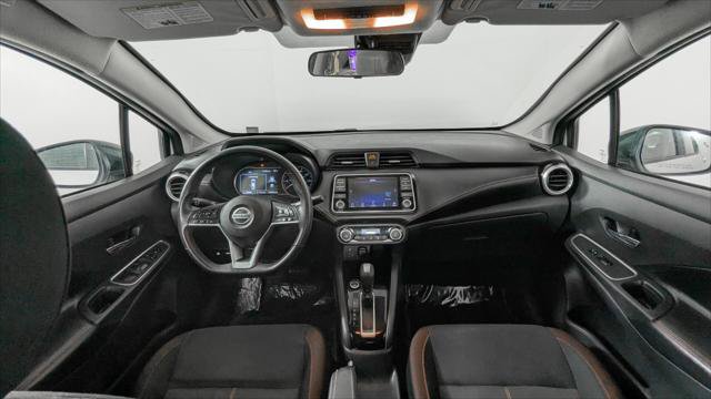 Used 2022 Nissan Versa SR FWD image 26