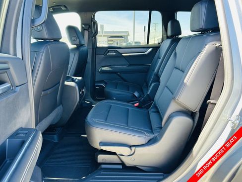 Used 2024 GMC Acadia Elevation w/ Black Edition image 31