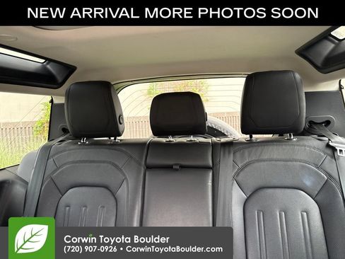 Used 2022 Land Rover Defender 90 S AWD/4WD image 15