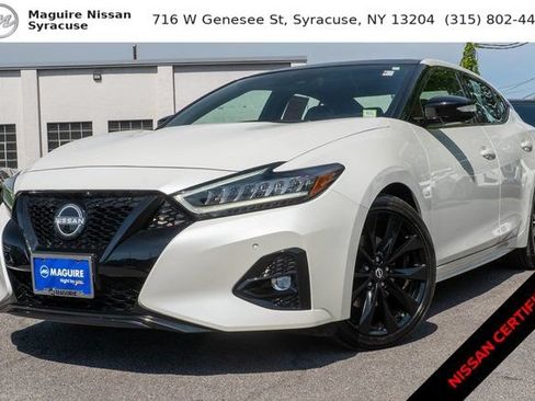 Certified 2023 Nissan Maxima SR w/ Sport Mat Group FWD image 1