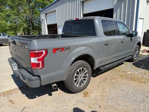 Used 2018 Ford F150 XLT w/ Equipment Group 302A Luxury image 4