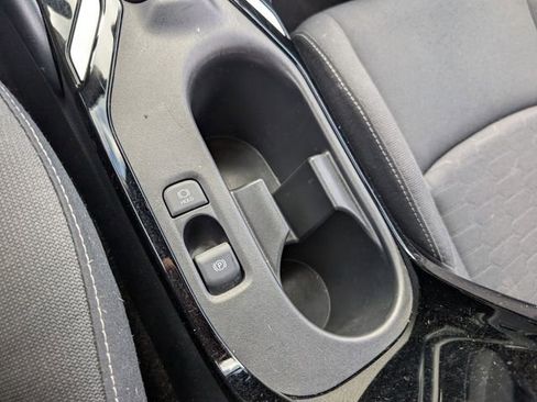 Used 2025 Toyota Corolla SE FWD image 30