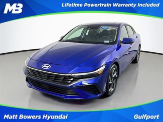 Used 2025 Hyundai Elantra Limited FWD video 1