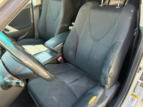Used 2011 Toyota Camry SE w/ SE Extra-Value Pkg #1 FWD image 22