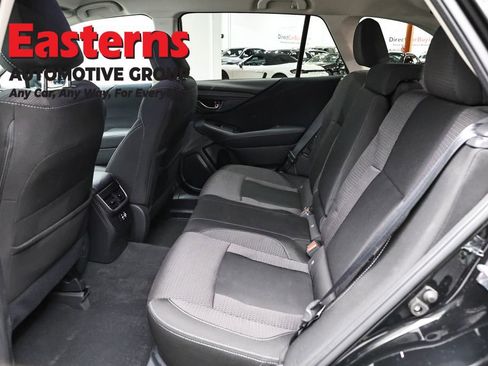 Used 2023 Subaru Outback Premium AWD/4WD image 21