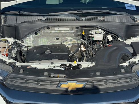 Used 2023 Chevrolet TrailBlazer ACTIV FWD image 25