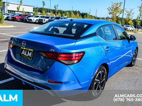 Used 2024 Nissan Sentra SV FWD image 5
