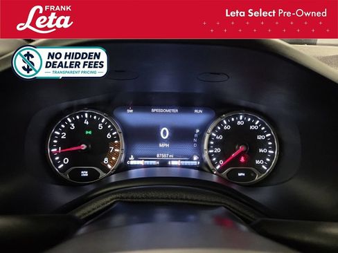 Used 2021 Jeep Renegade Latitude AWD/4WD image 15